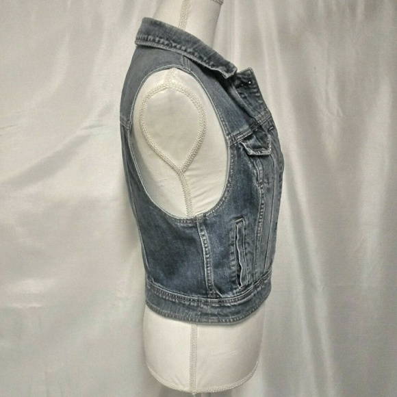 American Eagle Outfitters Blue Stone Wash  Sleeveless Button Down Jean Vest - Picture 4 of 7